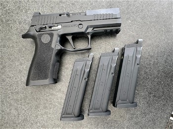 Image 2 for VFC Sig Sauer P320 XCarry + 3 magazijnen