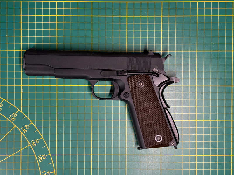 Afbeelding 1 van CYMA 1911 CO₂ (GBB) + 1 magazijn