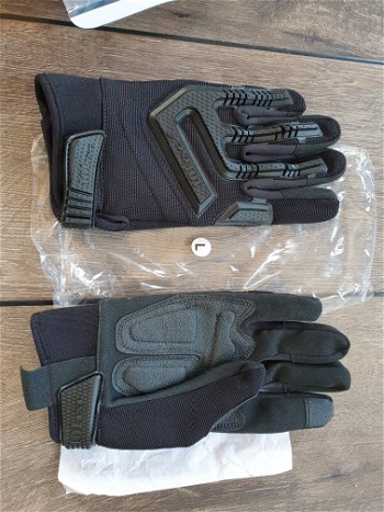 Afbeelding 3 van Face mask - Kniebeschermers - Tactical gloves en meer