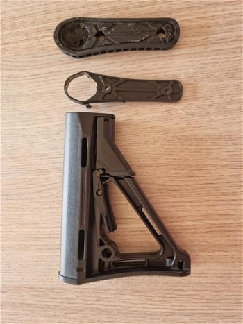 Image 2 for Neppe magpul ctr stock