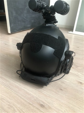 Image 4 for Custom Emerson FAST helm (airsoft)