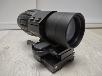Image 2 for Tactical 3X Magnifier