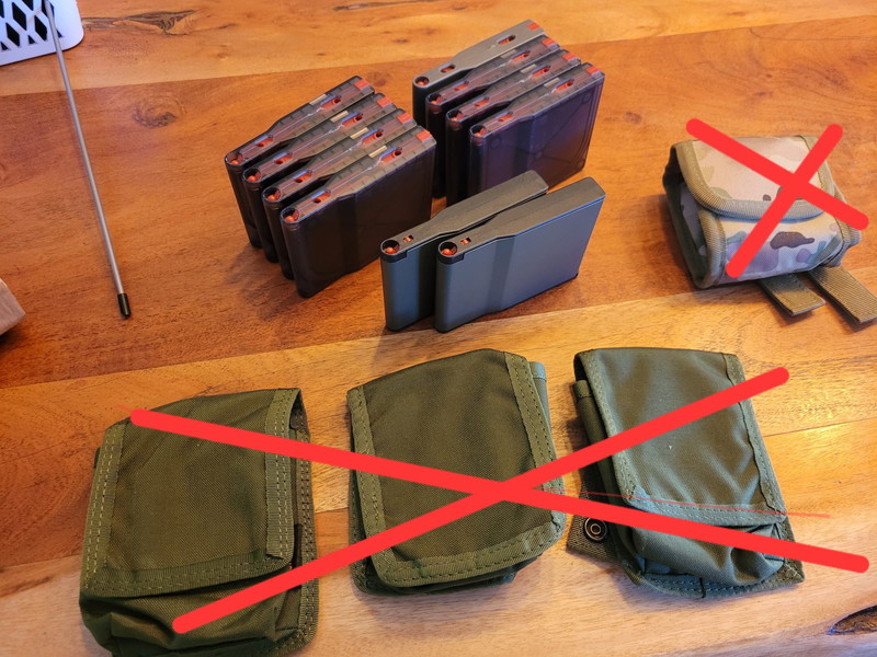 Image 1 for SRS mags + pouches