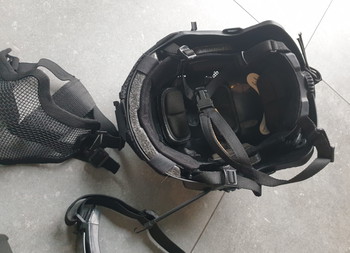 Imagen 2 de FMA helm plus bril en mondbescherming  ( nieuw )