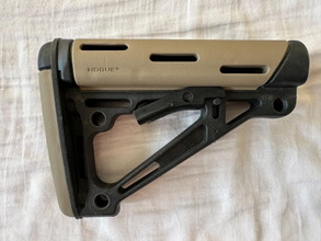 Afbeelding van OverMolded Collapsible Buttstock - FDE - Mil-Spec