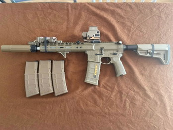 Imagen 2 de Double Eagle Noveske N4 GBBR TAN Devgru