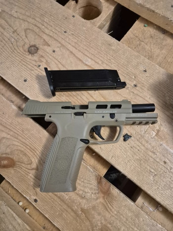 Image 3 for Nieuw pistool