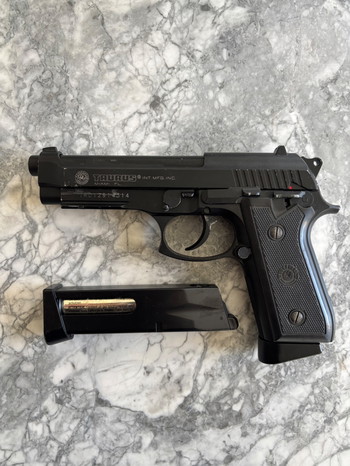 Imagen 2 de Taurus PT99 | Cybergun/KWC | Co2