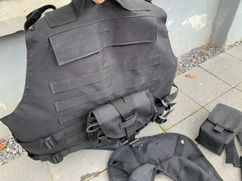 Image 2 for Zwart Tactical vest