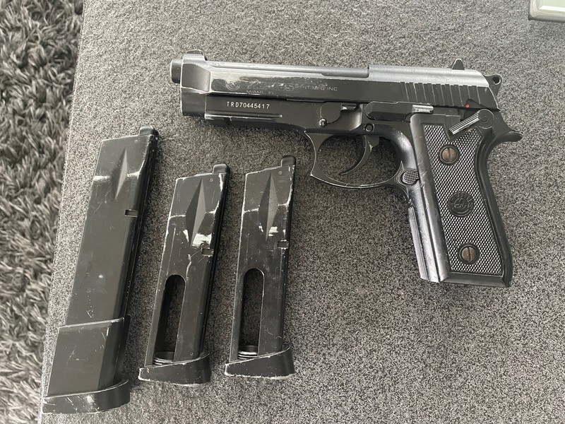Image 1 for Taurus PT92