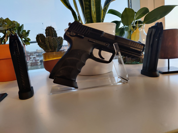 Bild 2 für Umarex HK45 met 3 magazijnen