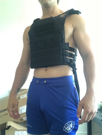 Afbeelding 2 van Tactical vest met m4 pouches zwart