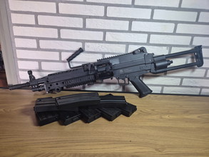 Bild für Cybergun M249 Featherweight