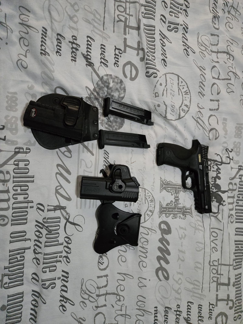 Imagen 1 de M&P40 en gear/kleding