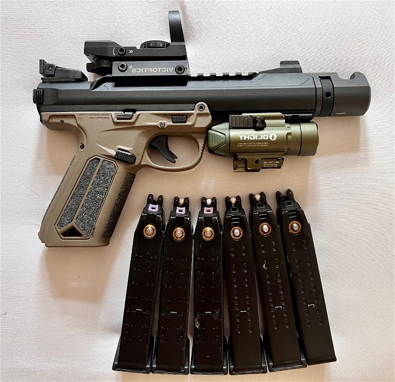 Afbeelding 1 van Action Army AAP-moordenaarspistool (zwarte mamba-stijl)