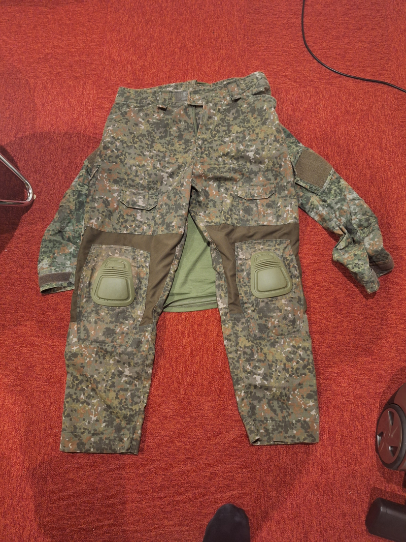 Image 1 pour NFP uniform  set