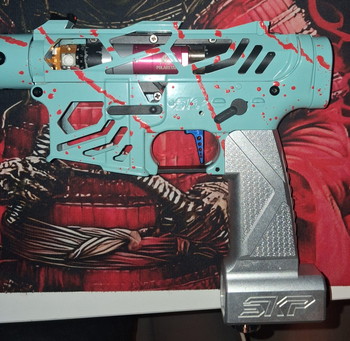 Afbeelding 2 van skull perform ance Tecnica shiny cyan/red full build with polarstar F2s
