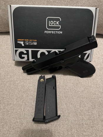 Image 3 pour VFC Glock 17 Gen 5 GBB Excellent Condition