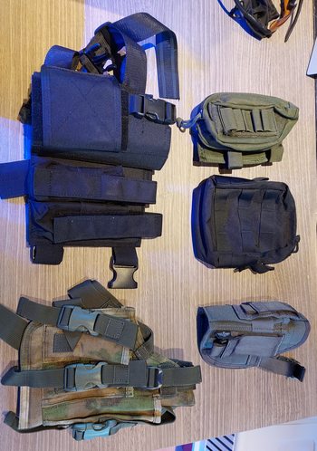 Image 2 for Holsters en pouch