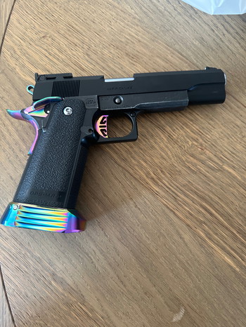 Afbeelding 2 van Tokyo marui hi-capa custom