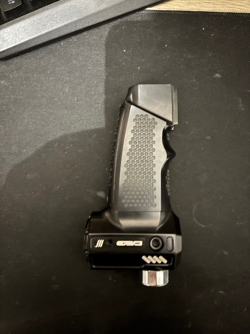 Image 1 for Monk ESG Grip met Cat 5 regulator!