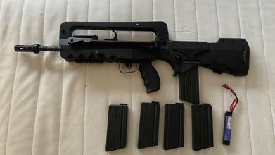 Afbeelding van (Gereserveerd) Cybergun FAMAS