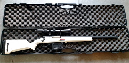 Bild für amoeba striker S1 wit met koffer en scope