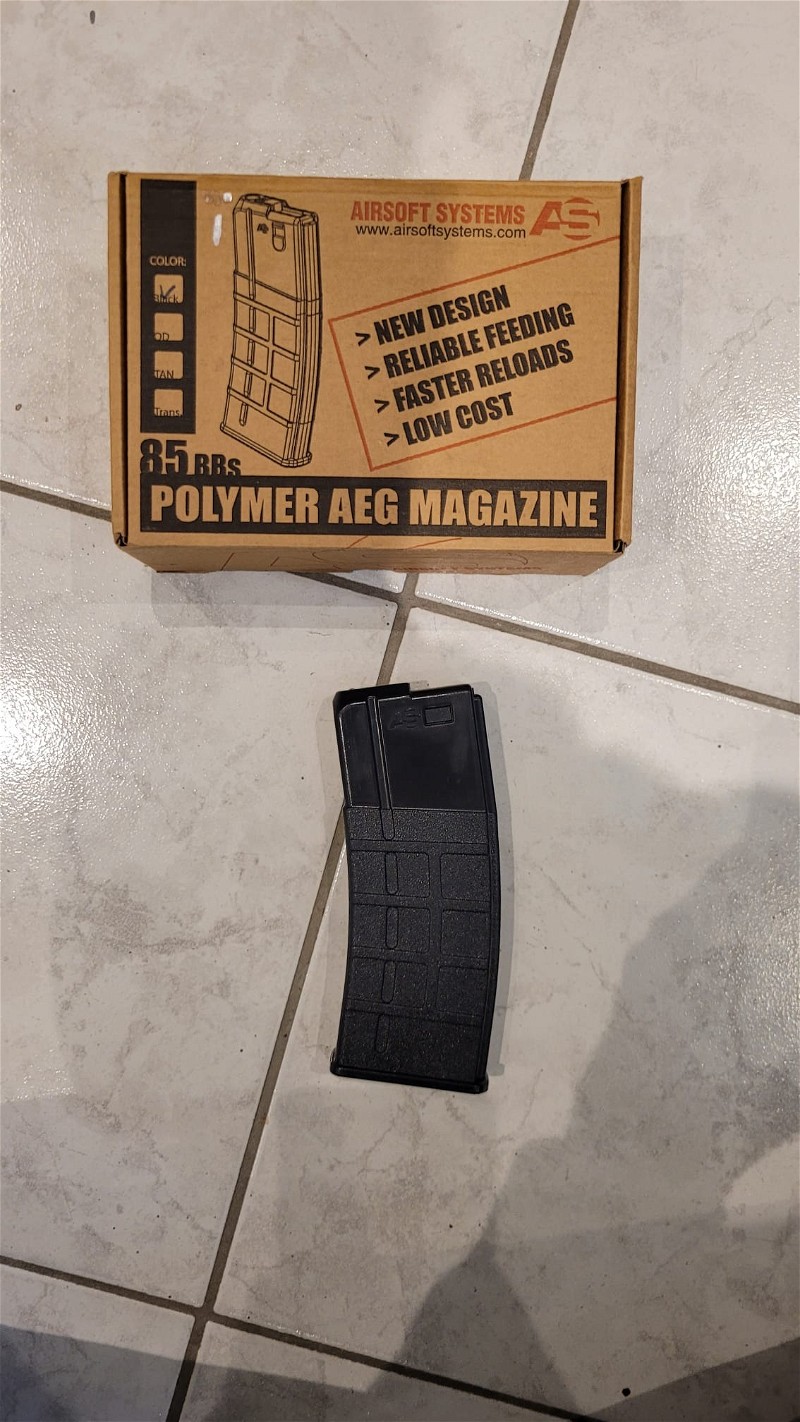 Afbeelding 1 van Airsoft Systems MidCap Polymer Magazine for M4 AEG - Black