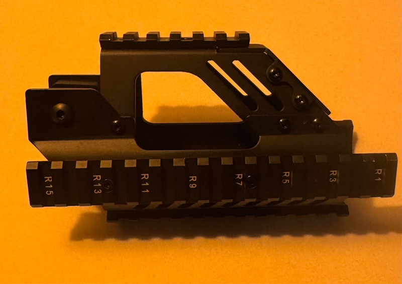 Image 1 for RIS-greep voor P90