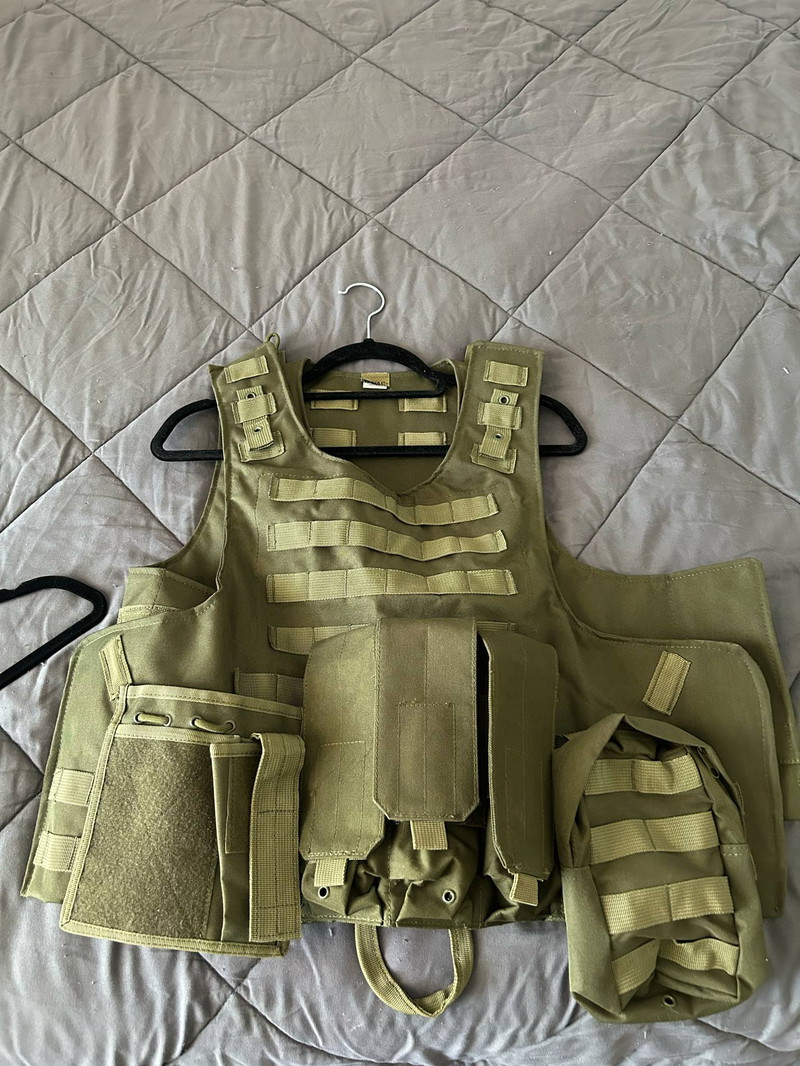 Afbeelding 1 van Royal+ Tactical Vest Olive