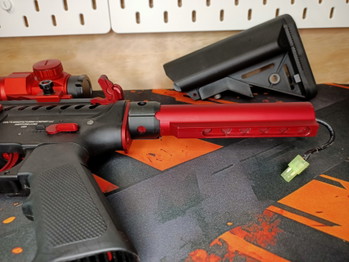 Bild 4 für Colt Cybergun M4 Blast Red Fox met M4A Pro Hopup én Red dot scope
