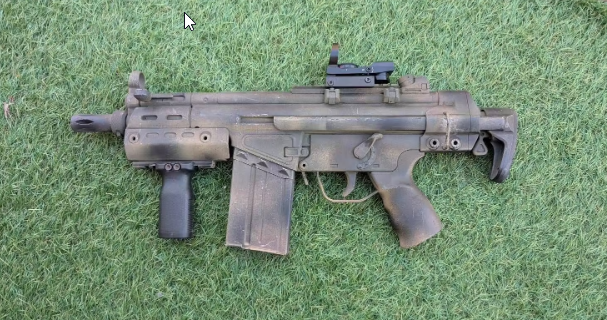 Imagen 1 de Réplique d'airsoft type MP5 1.14 Joule - Jing Gong