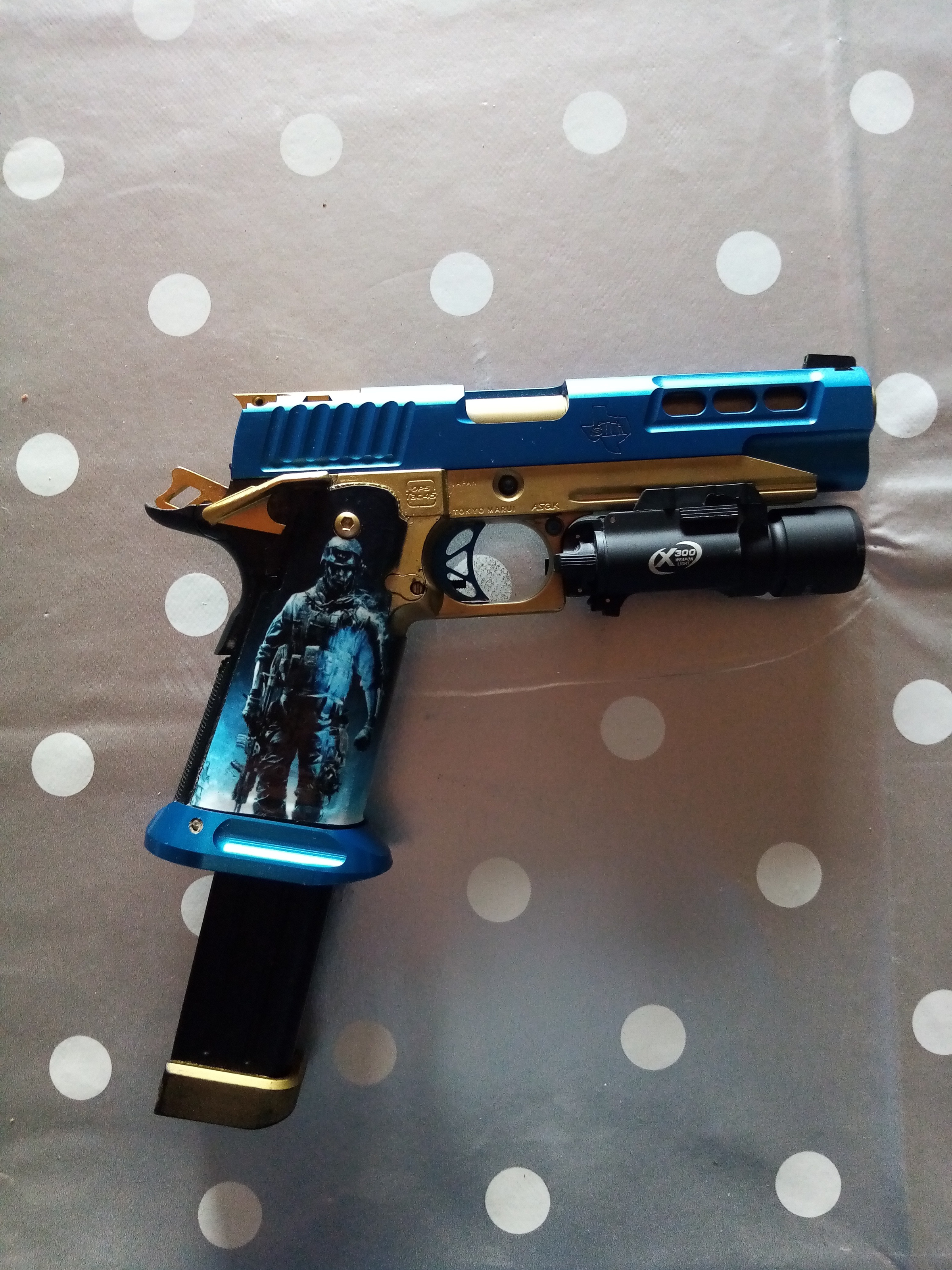 Hi capa Custom ceracoat en geüpgrade - Airsoft Bazaar