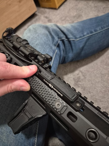 Bild 2 für Cloud Defense Mlok Switch Holder