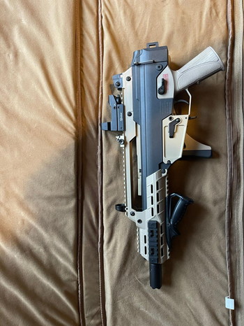 Image 5 for ICS G33F two tone inclusief 2 batterijen en magazijn