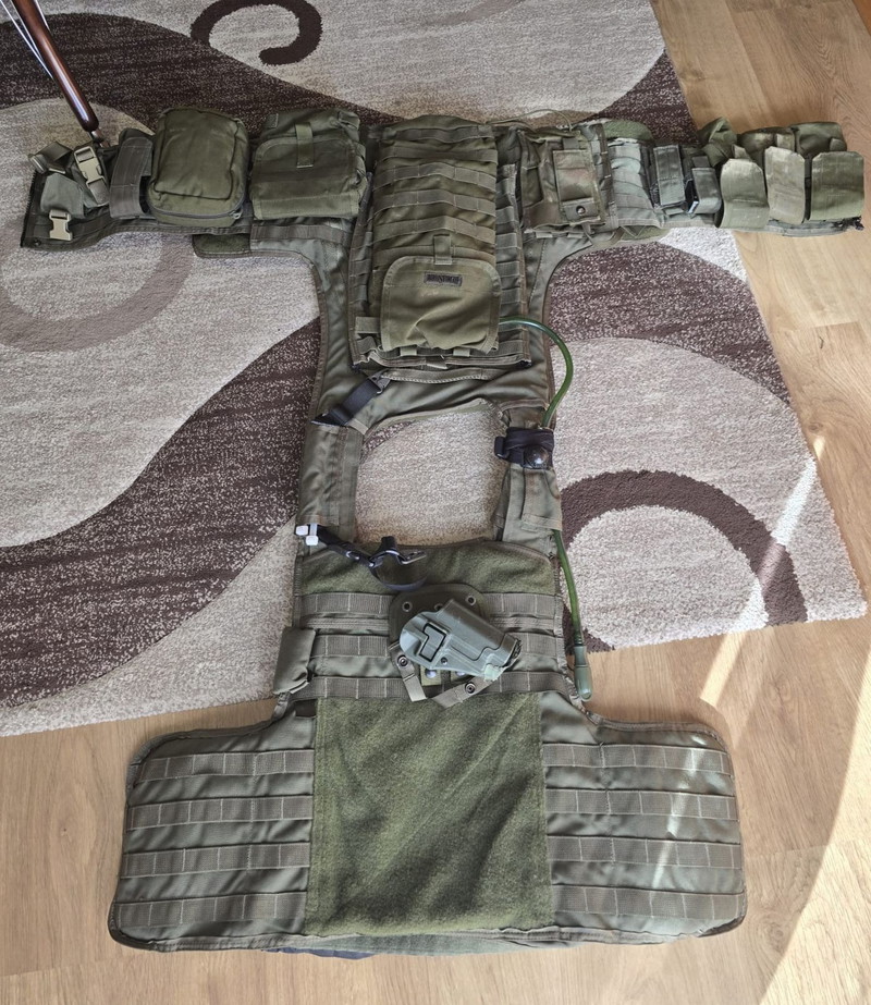 Image 1 for Paraclete