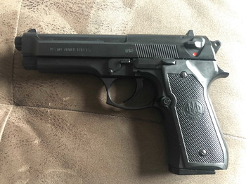 Image 2 for Beretta M9 Airsoft spring gun