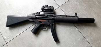Image 2 pour ICS CES SD5  mp5 met railverhoger en red dot