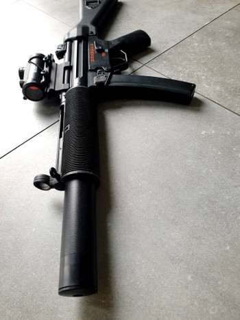 Image 3 pour ICS CES SD5  mp5 met railverhoger en red dot