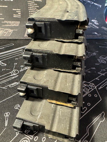 Afbeelding 2 van GHK gen.1 magazines for M4 GBBR
