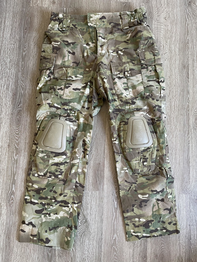 Afbeelding 1 van Multicam Set, (TacShirt, Broek, Handschoenen, Vest en Helm)