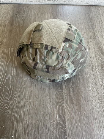 Afbeelding 3 van Multicam Set, (TacShirt, Broek, Handschoenen, Vest en Helm)