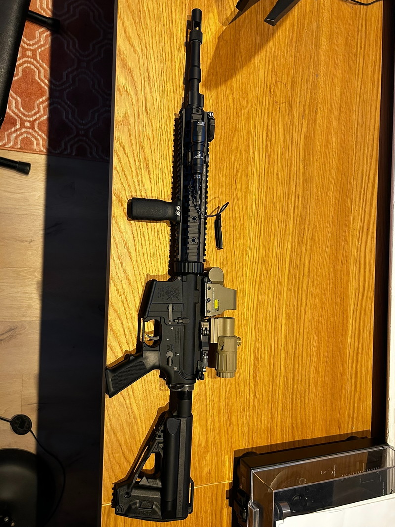Imagen 1 de AEG || VFC MOD. VR16 / M4 SERIES FULL METAL || with accessories