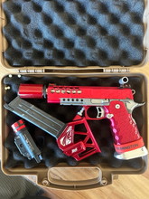 Afbeelding van Red custom hi capa