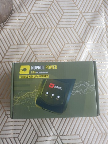 Afbeelding 2 van NUPROL Lipo battery & balance charger