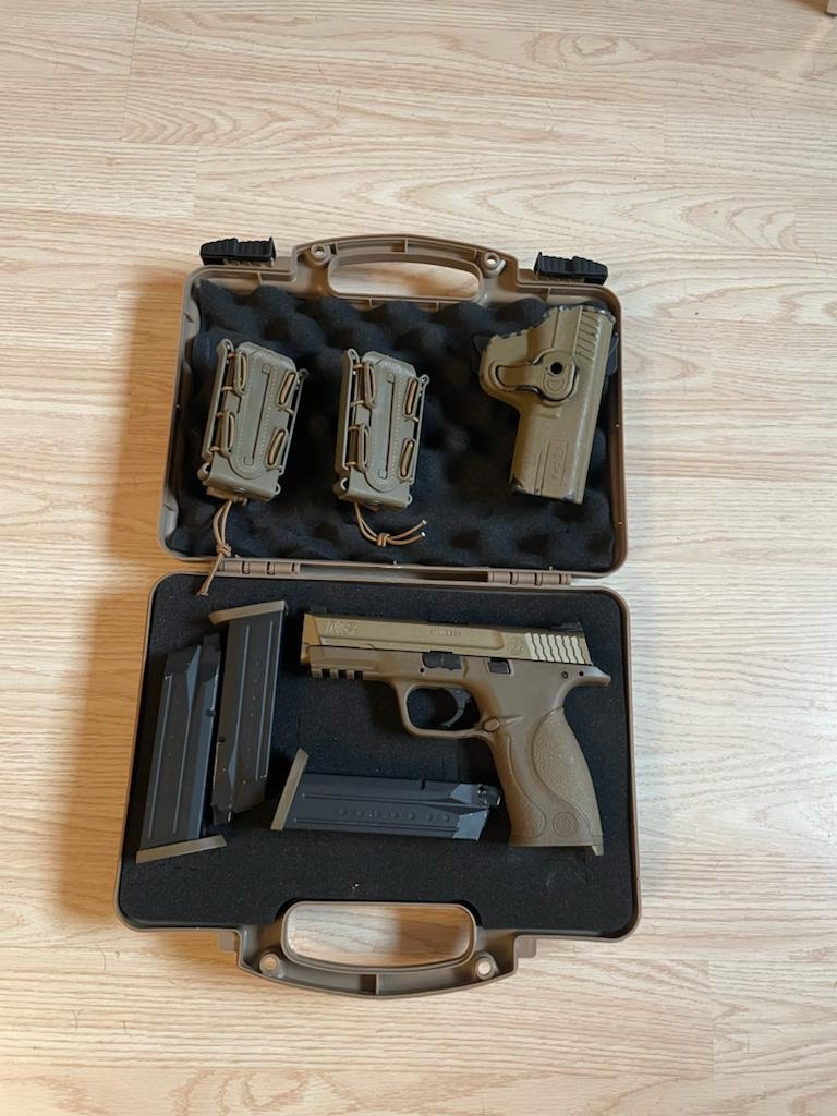 Image 1 pour Vend réplique de poing Smith & Wesson MP9 de la marque VFC,