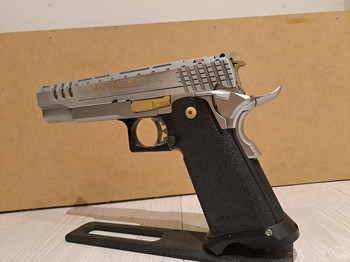 Afbeelding 3 van Zilvere custom hi capa