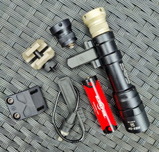 Image pour Surefire M600DF + Arisaka mounts & pressure pad