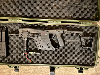 Bild 4 für Krytac Kriss Vector + Battery + 7 Mags