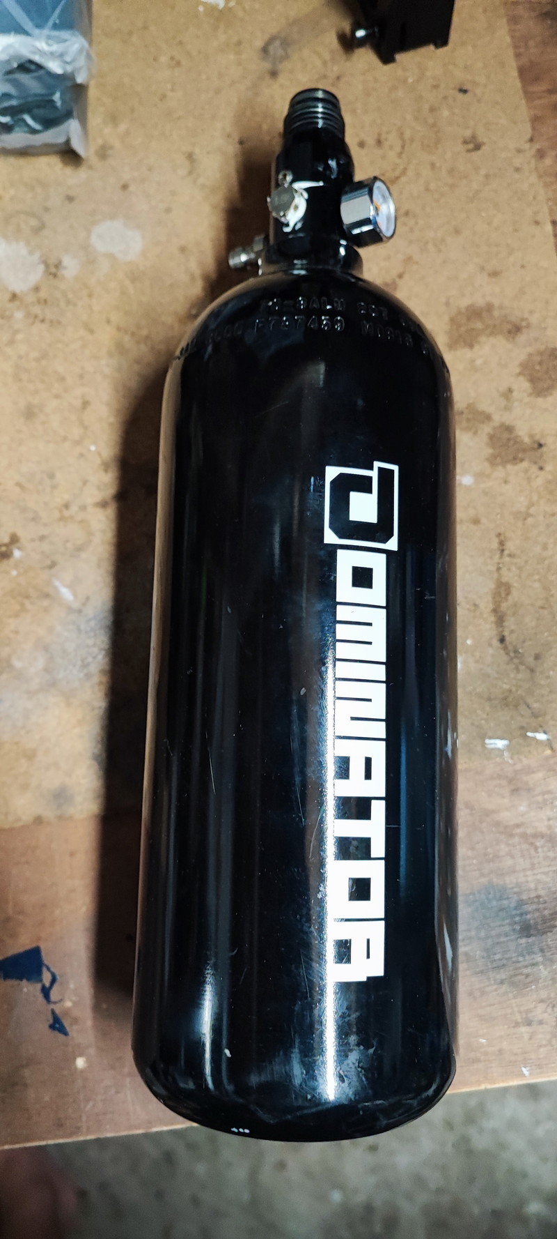 Image 1 for Dominator hpa 1,0 l tank, lek/beschadigd